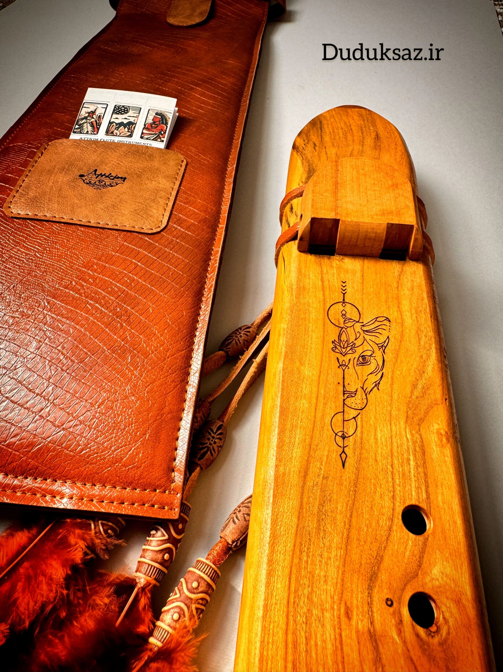 1760394261686-min درون فلوت